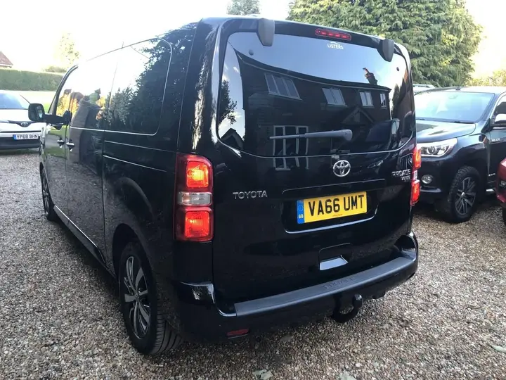 Toyota Proace Verso 2017 photo 5