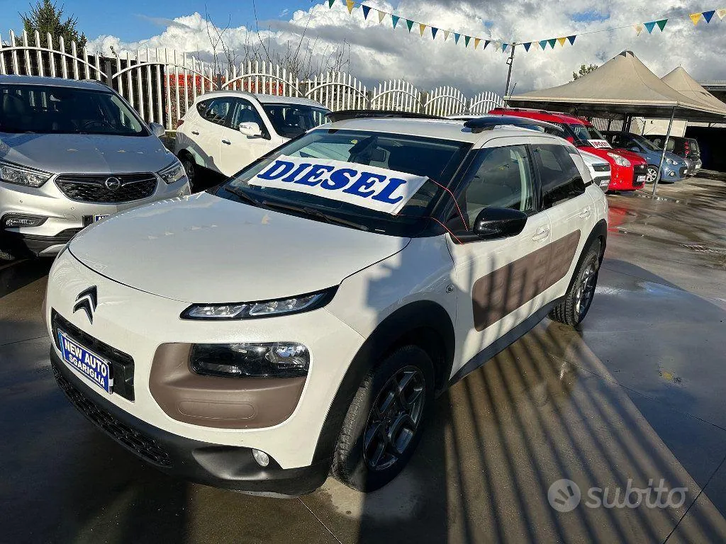 Citroen C4 Cactus 2015 photo 2