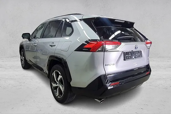 Toyota Rav4 2023 photo 3
