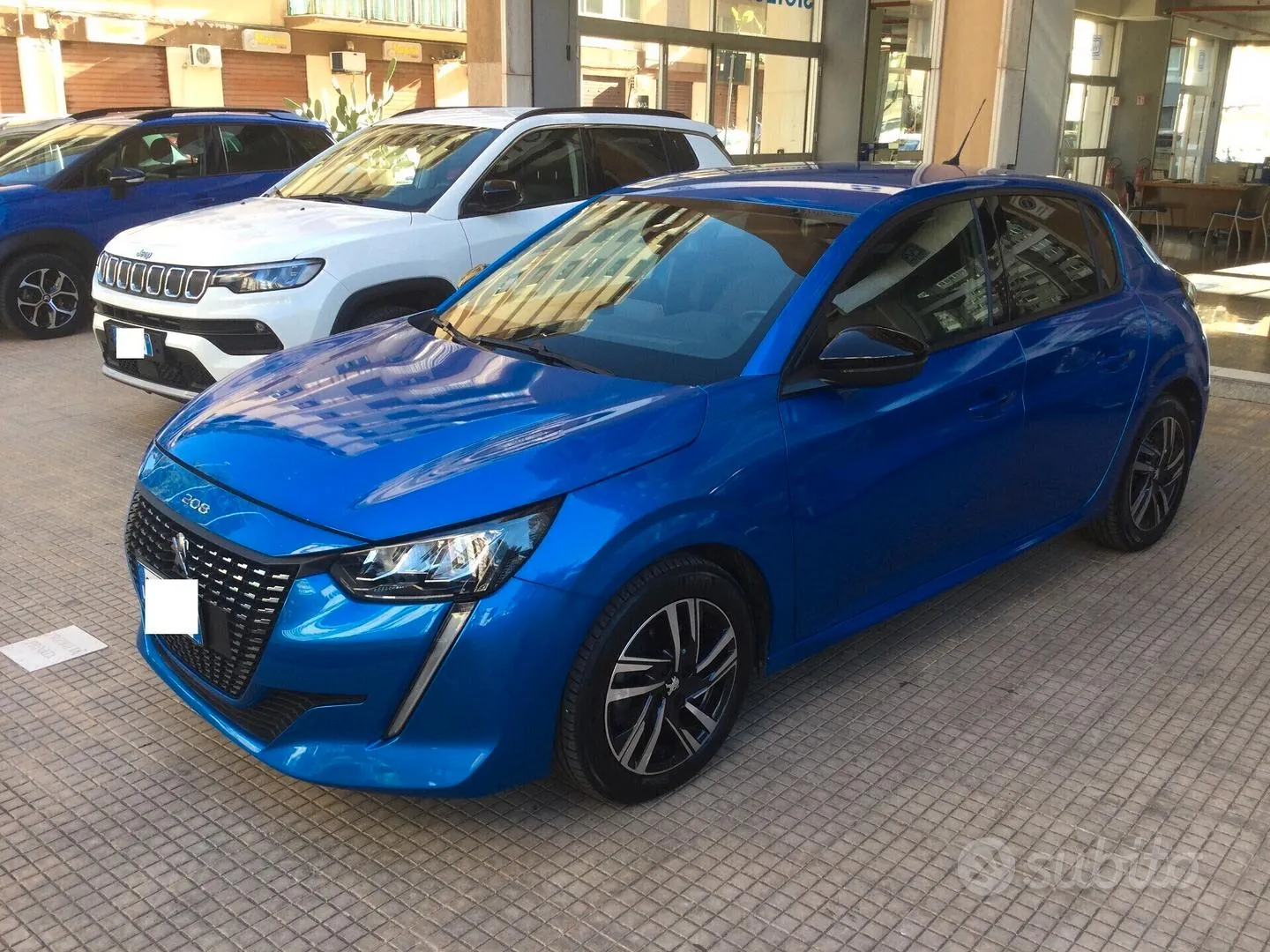 Peugeot 208 2023 photo 2