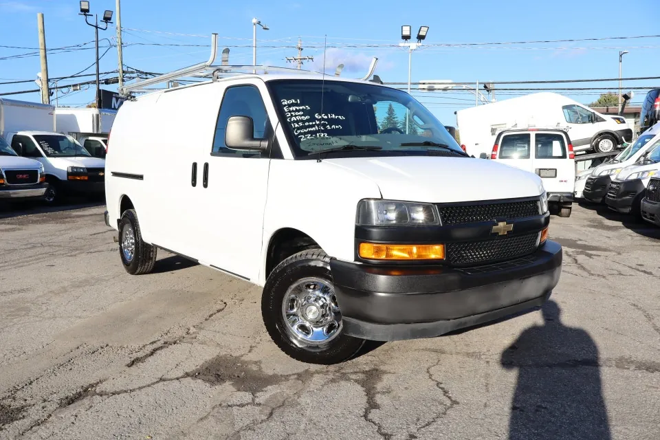 Chevrolet Express 2021 photo 4