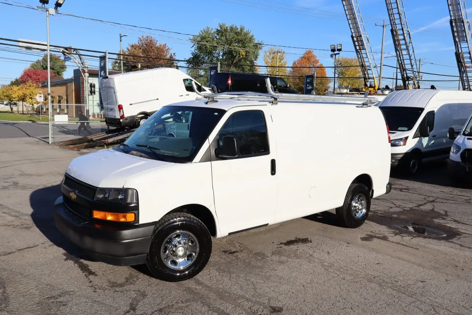 Chevrolet Express 2021 photo 3