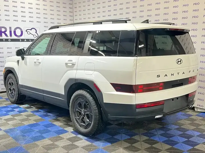 Hyundai Santa Fe 2025 photo 3