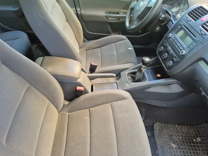 Volkswagen Golf 2006 photo 3