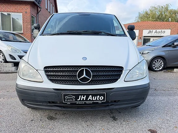 Mercedes-Benz Vito 109 2010 photo 5