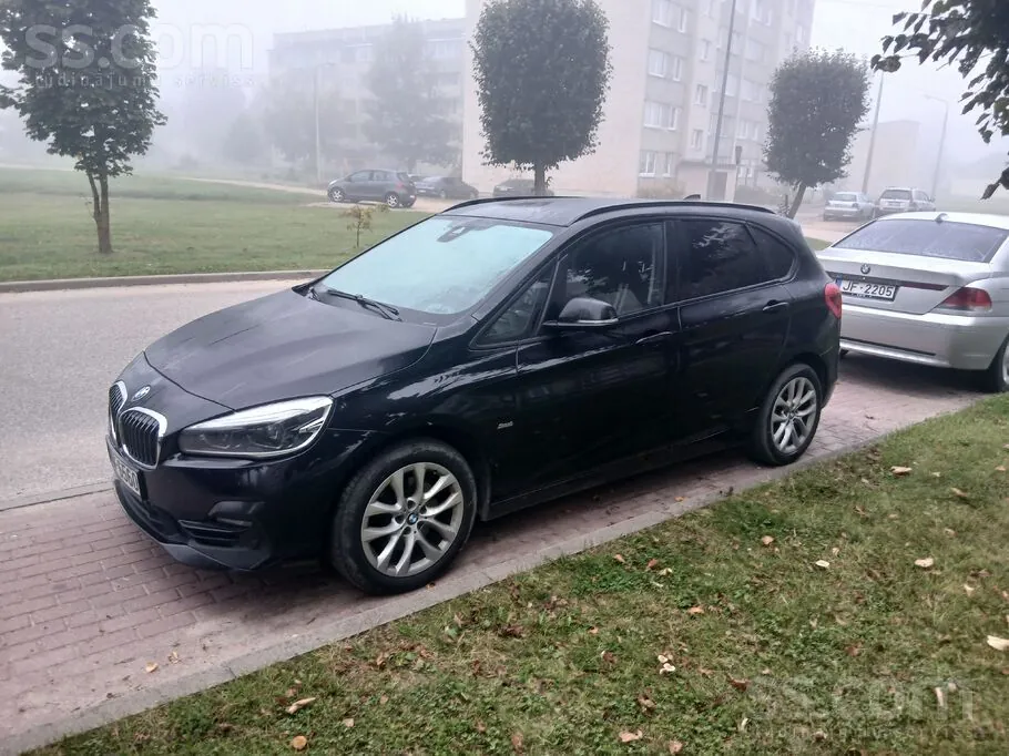 BMW 218 2018 photo 3