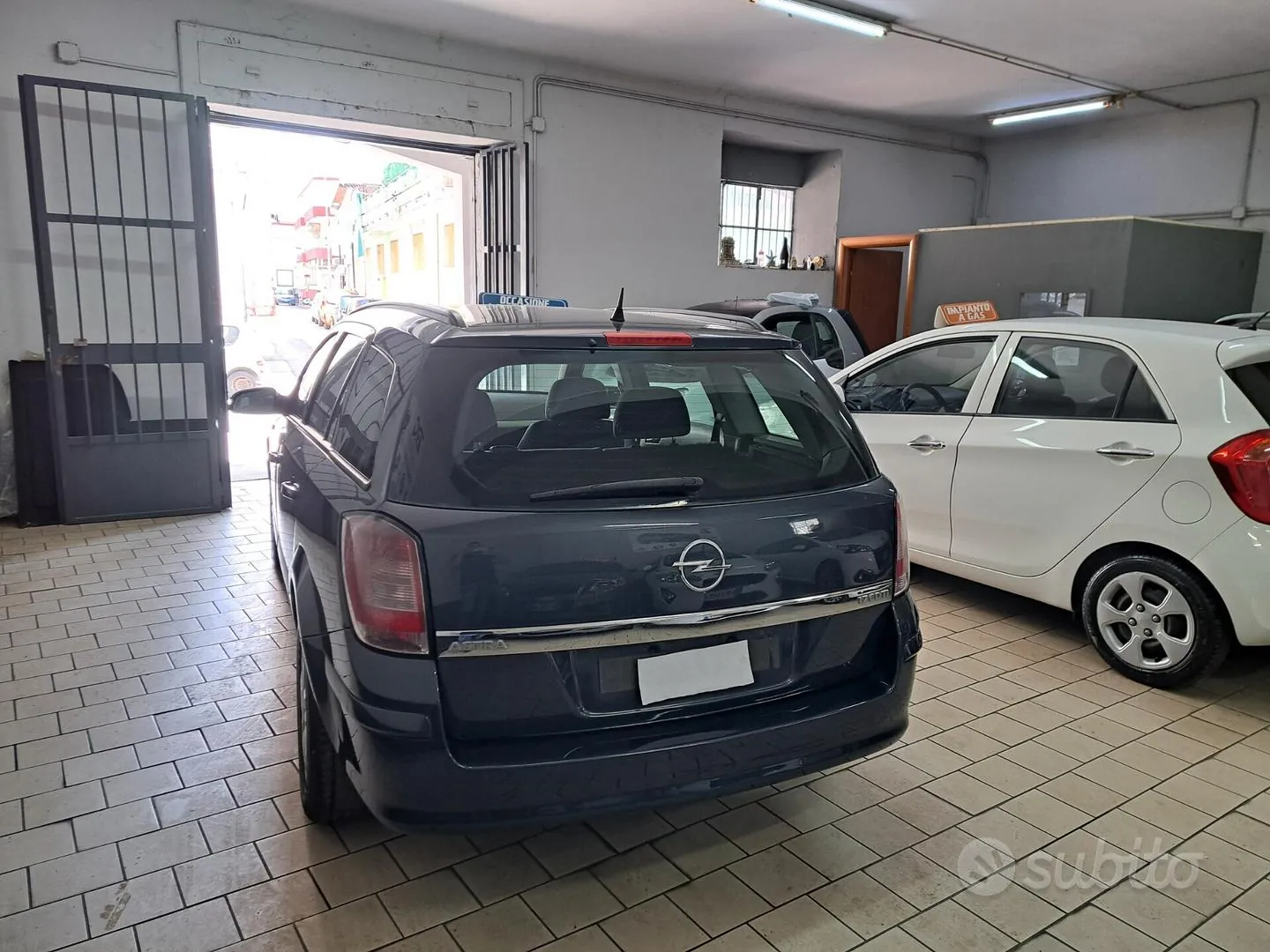 Opel Astra 2008 photo 4