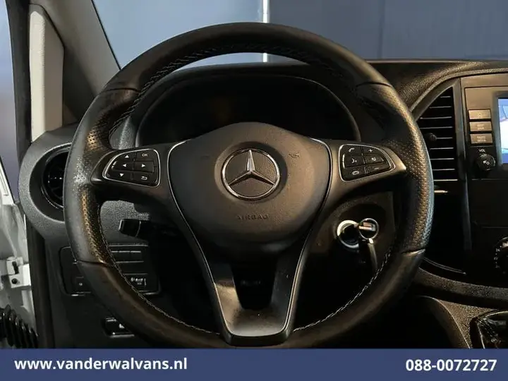 Mercedes-Benz Vito 2023 photo 4
