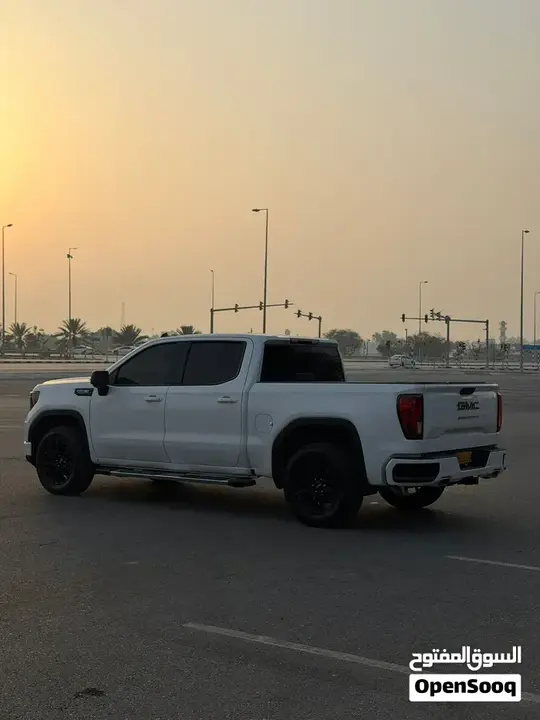GMC Sierra 2025 photo 3