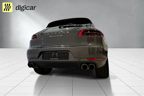 Porsche Macan Turbo 2016 photo 4