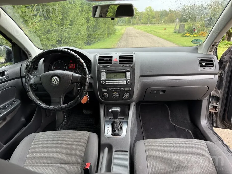 Volkswagen Golf 5 2008 photo 3