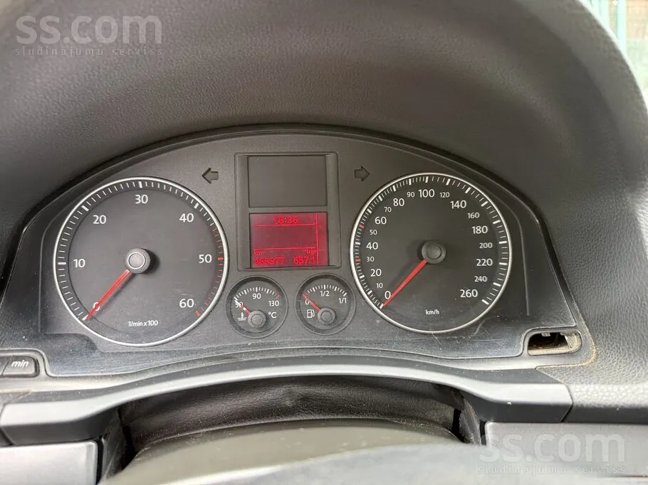 Volkswagen Golf 5 2008 photo 4