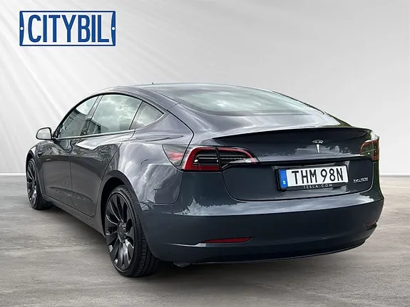 Tesla Model 3 2023 photo 3