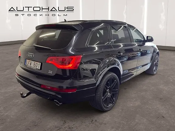 Audi Q7 2011 photo 4