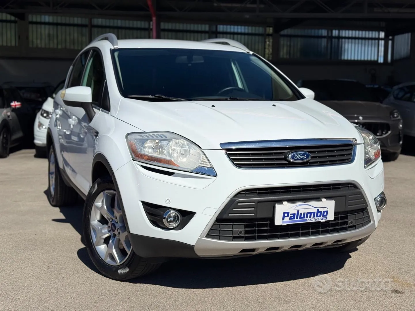 Ford Kuga 2011 photo 3