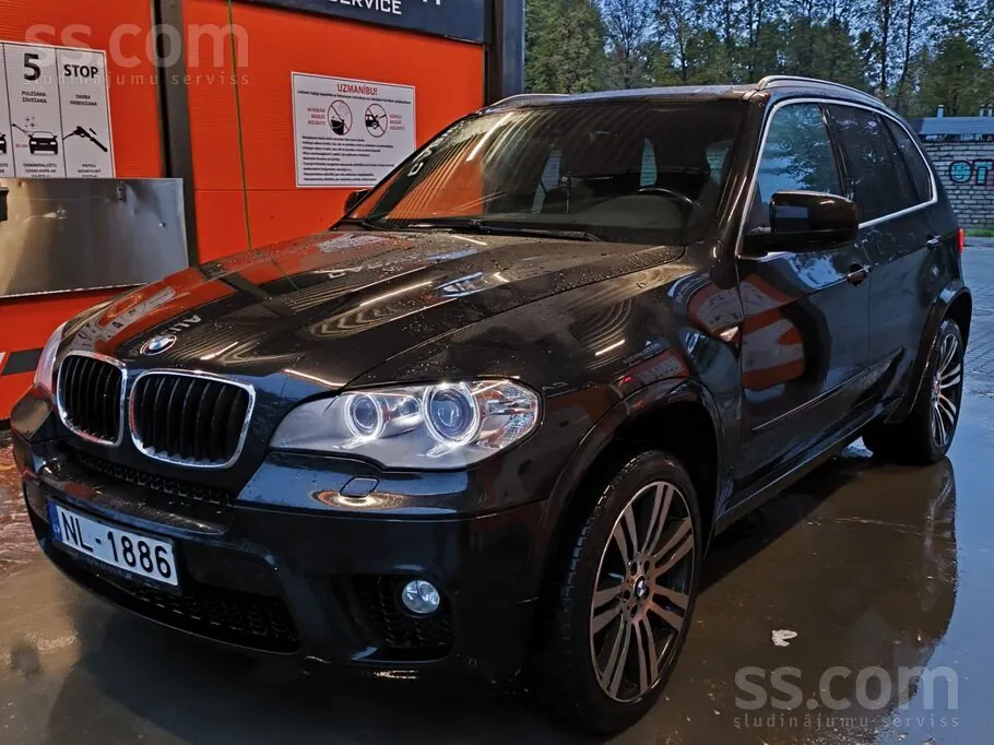 BMW X5 2011 photo 3