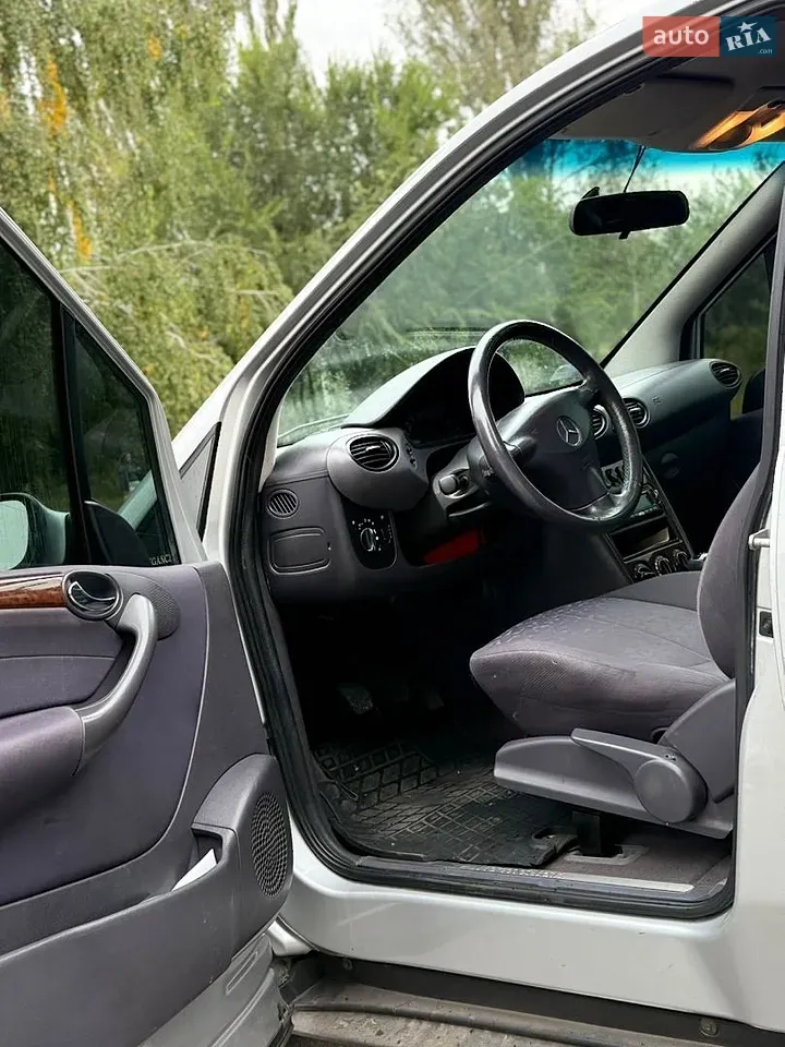 Mercedes-Benz A-Class 2002 photo 3