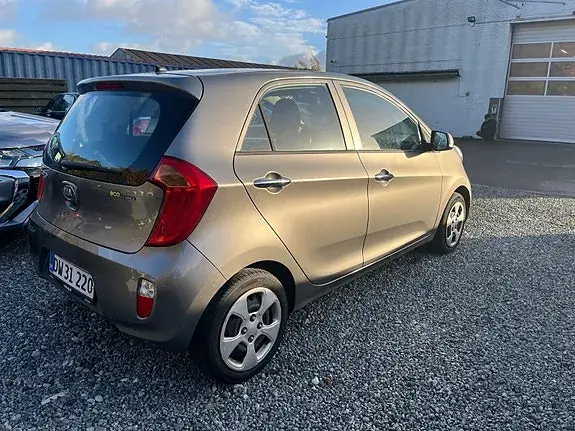 Kia Picanto 2013 photo 4