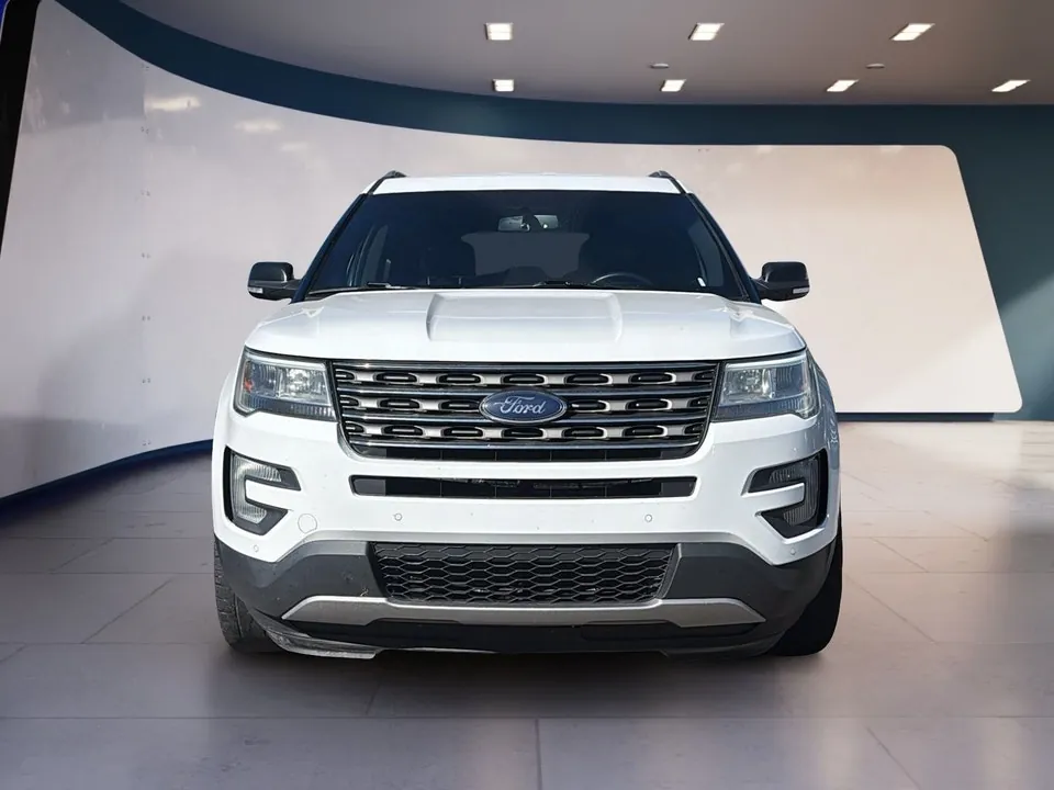 Ford Explorer 2017 photo 2