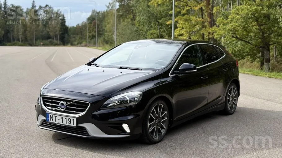 Volvo V40