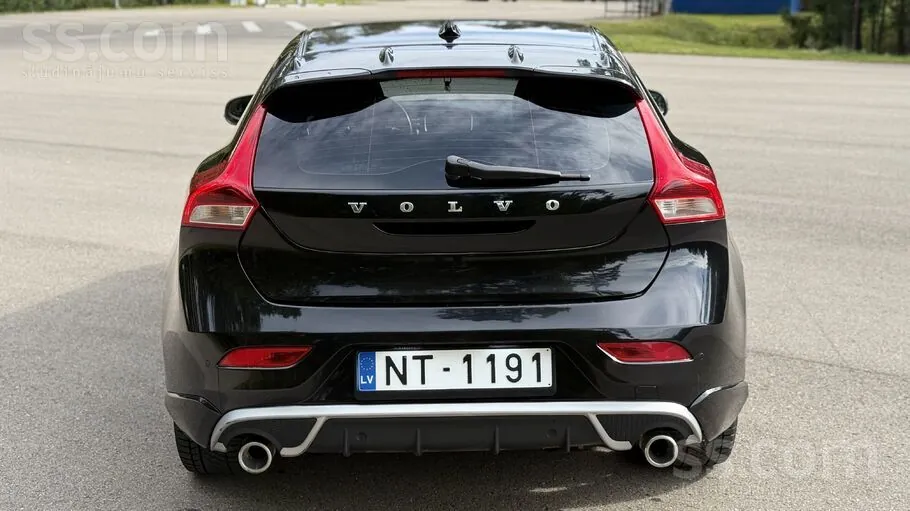 Volvo V40 2015 photo 4