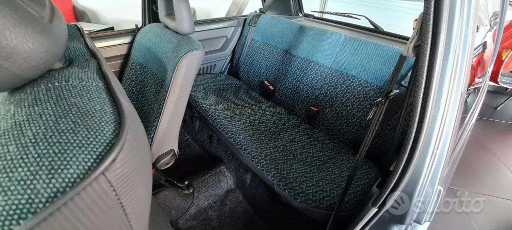 Renault R5 1991 photo 5