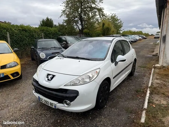 Peugeot 207