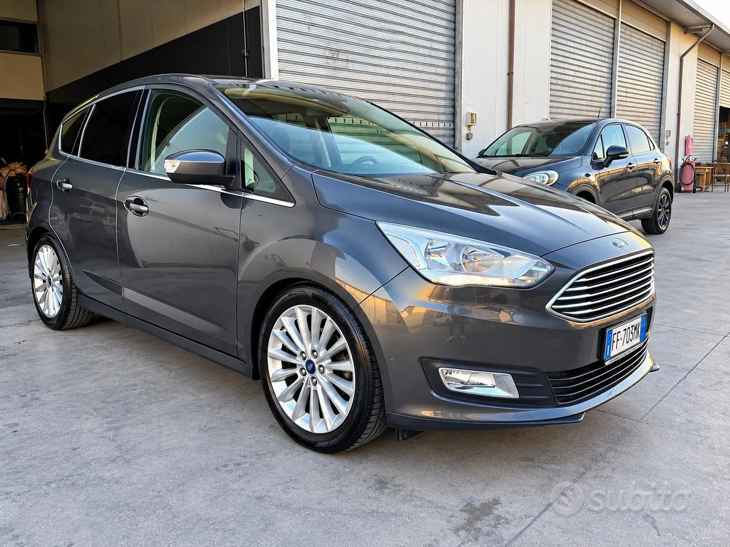Ford C-Max 2016 photo 2