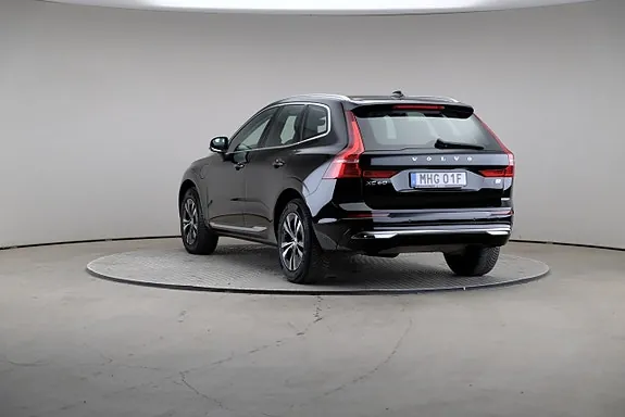 Volvo Xc60 2023 photo 2