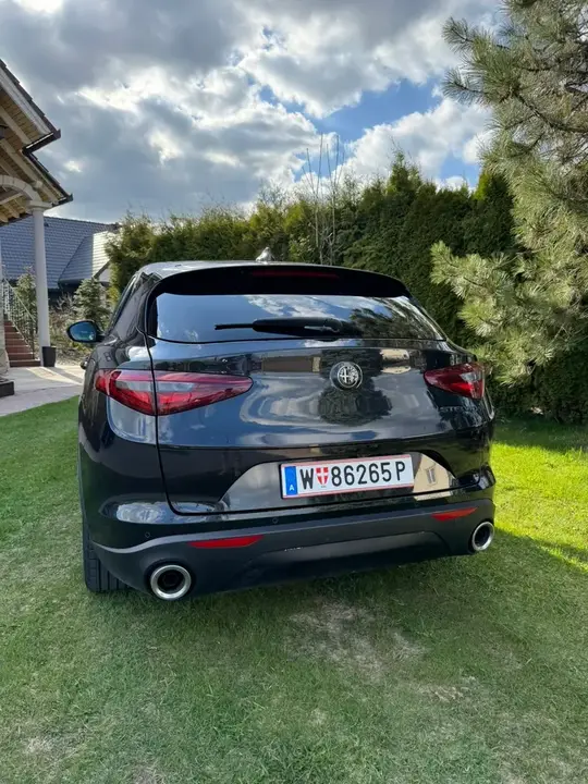 Alfa Romeo Stelvio 2018 photo 3