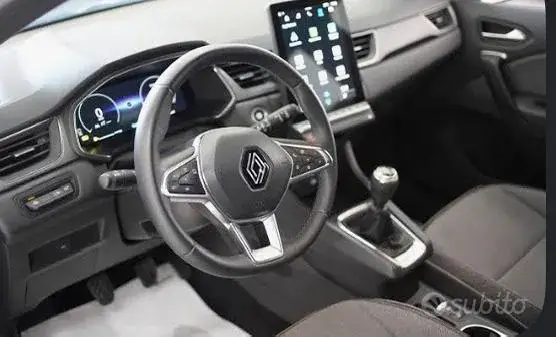 Renault Captur 2025 photo 5
