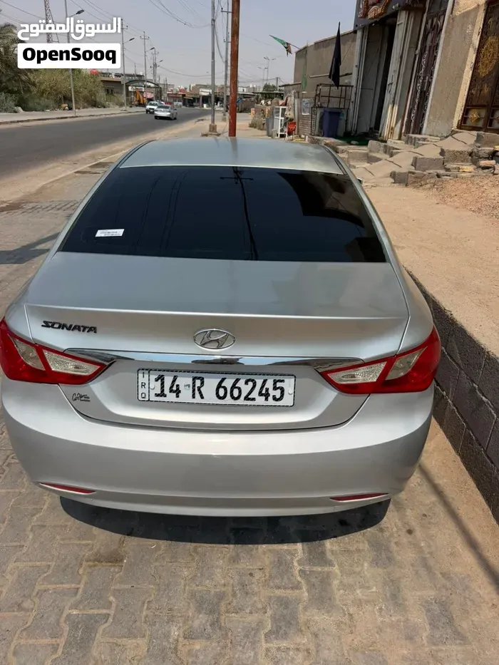 Hyundai Sonata 2012 photo 2