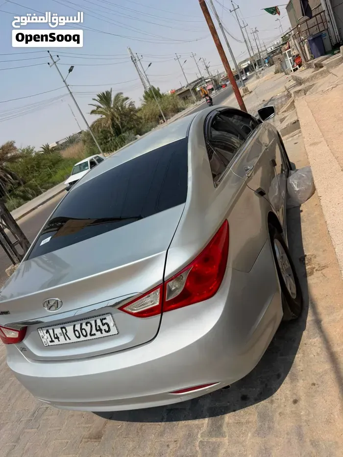 Hyundai Sonata 2012 photo 4