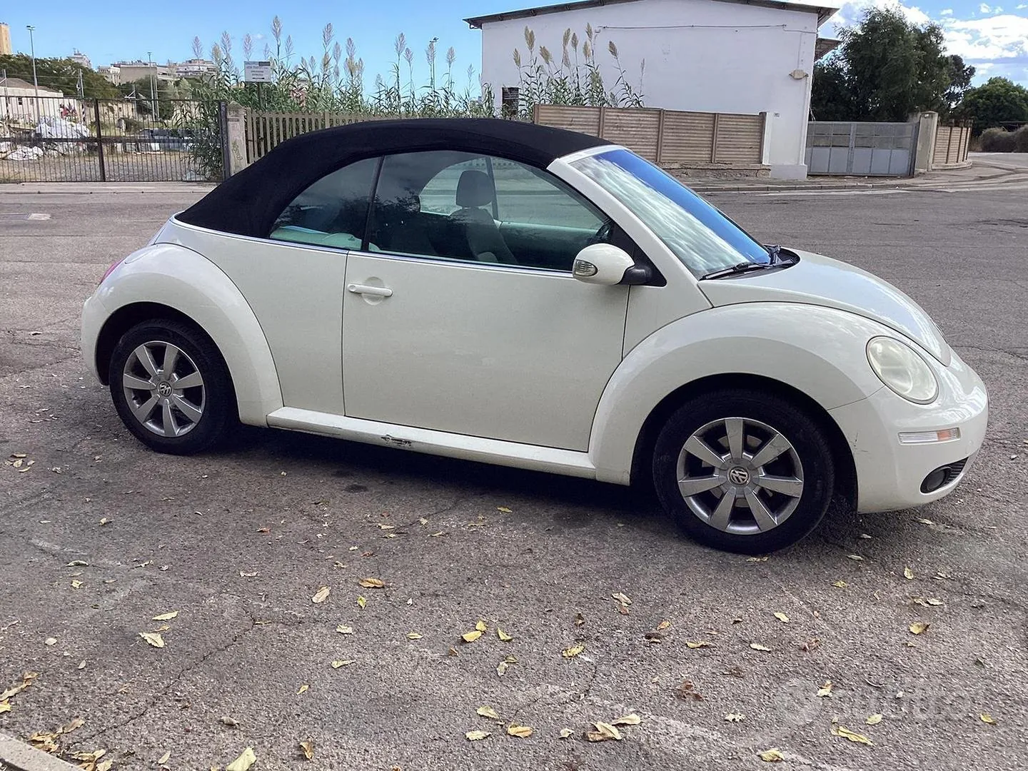 Volkswagen Beetle 2006 photo 3