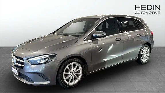 Mercedes-Benz B180