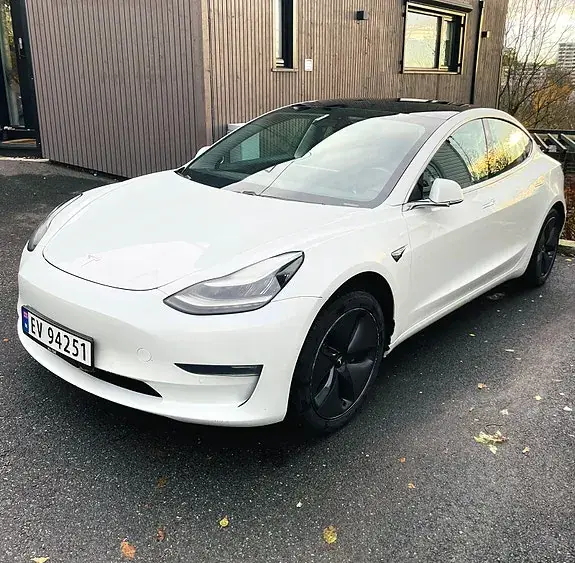 Tesla Model 3 2019 photo 3