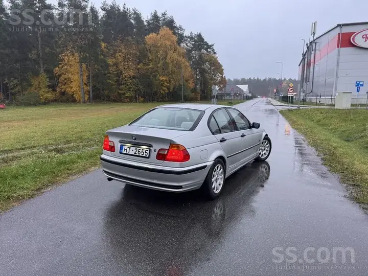 BMW 318I 1998 photo 2