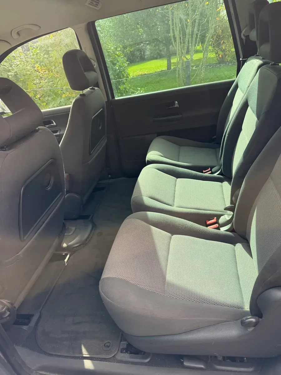 Seat Alhambra 2007 photo 3