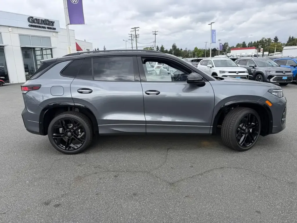 Volkswagen Tiguan 2026 photo 3