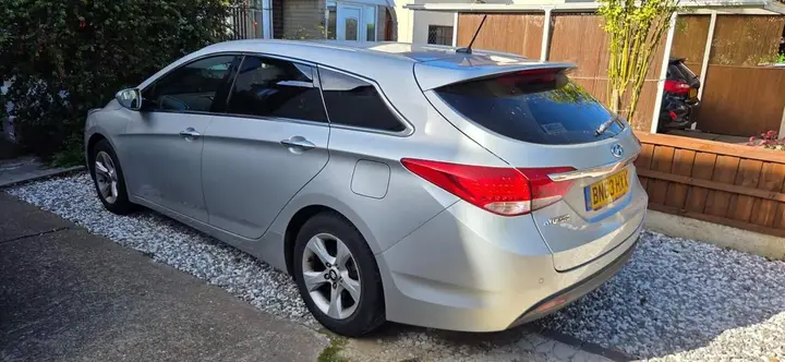 Hyundai I40