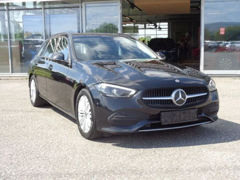 Mercedes-Benz C-Class 2022 photo 2
