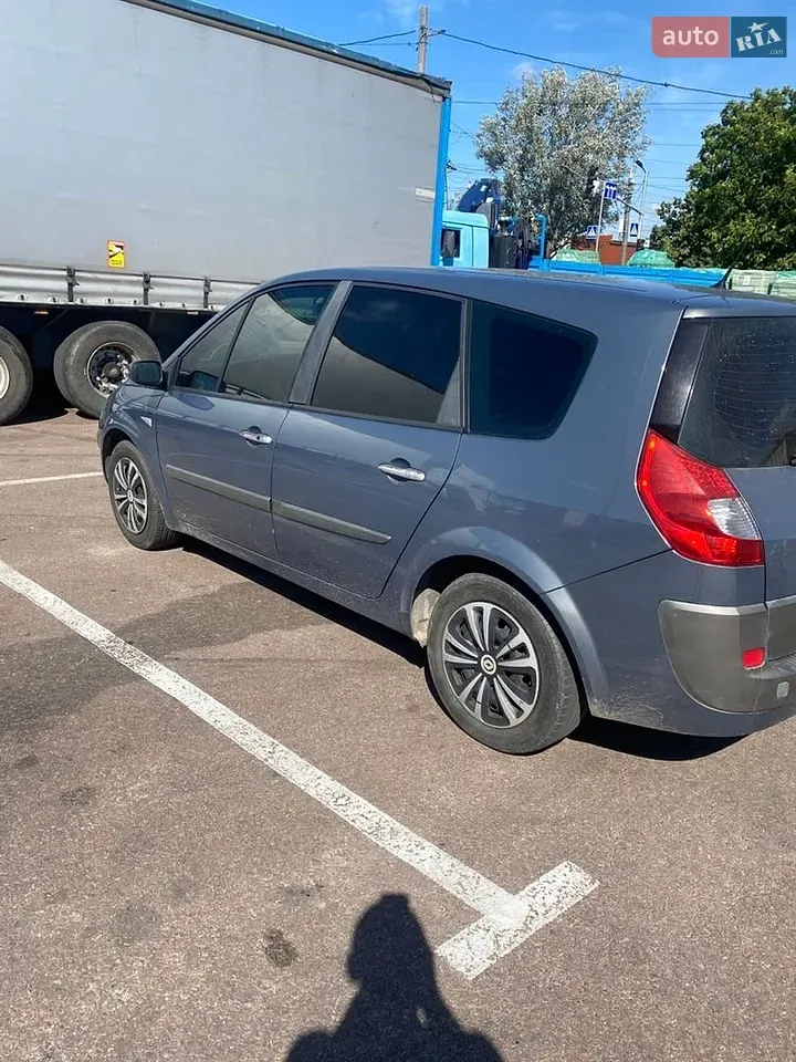Renault Grand Scenic 2006 photo 5