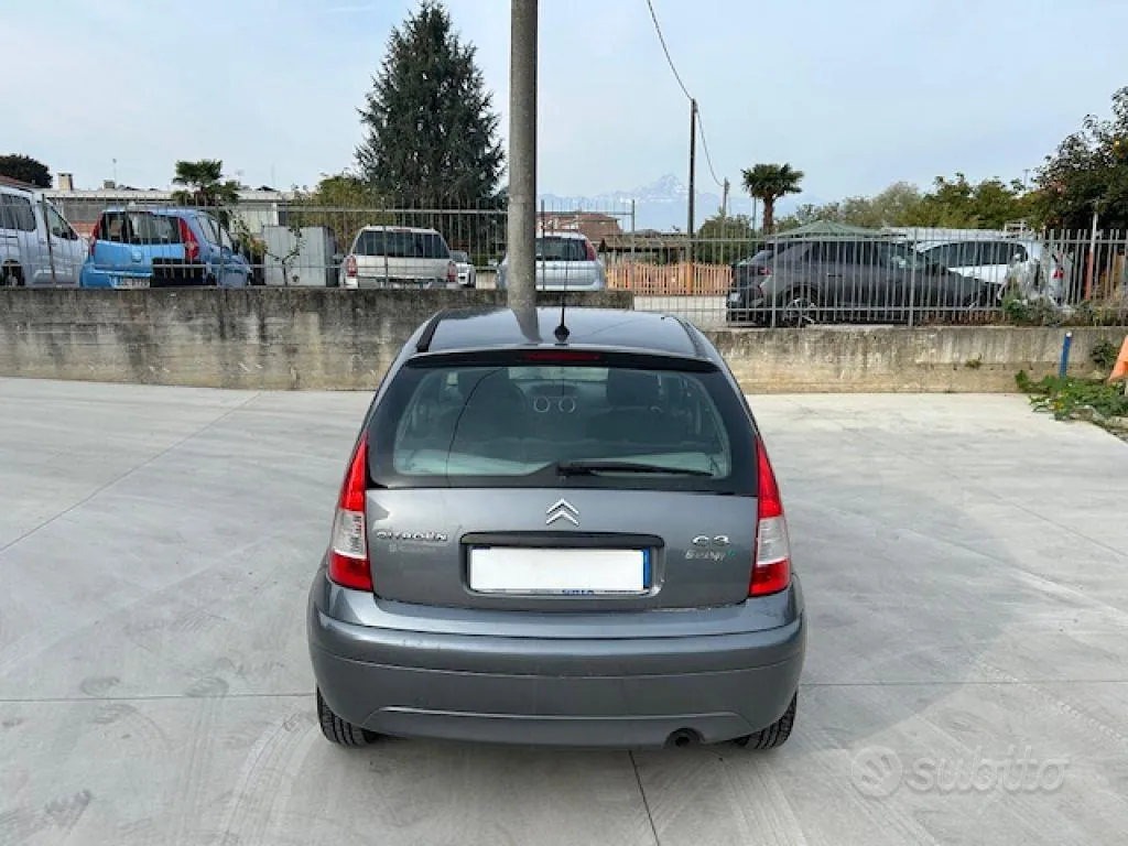 Citroen C3 2010 photo 4