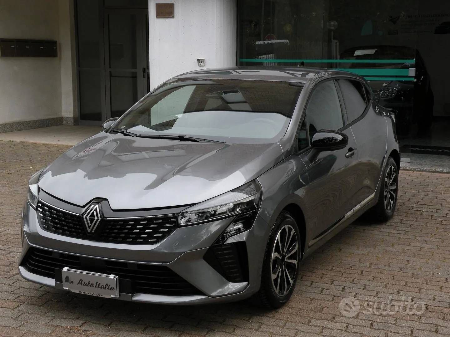 Renault Clio 2025 photo 2