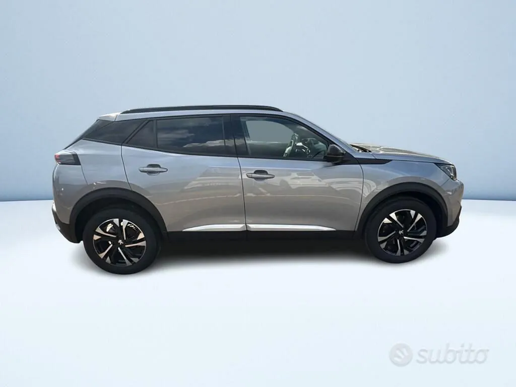 Peugeot 2008 2023 photo 3