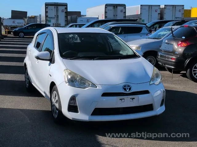 Toyota Aqua S