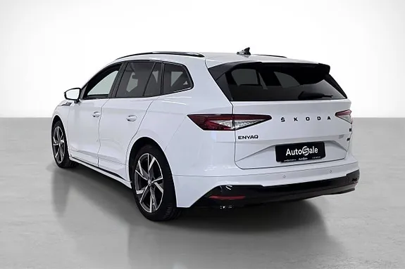 Skoda Enyaq 2023 photo 4