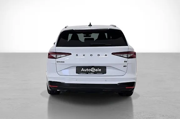 Skoda Enyaq 2023 photo 5