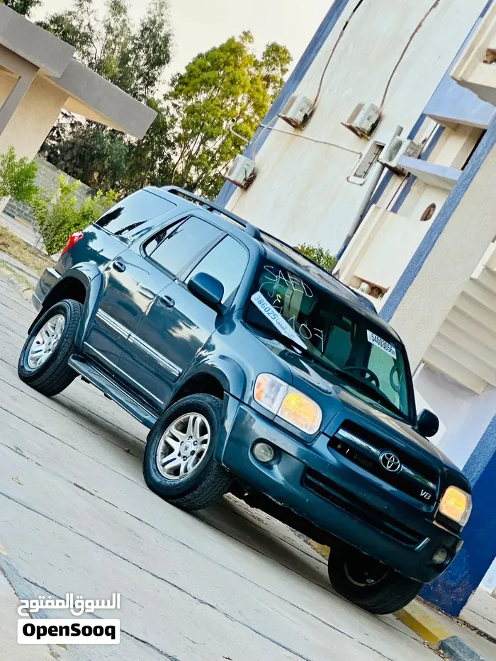 Toyota Sequoia 2007 photo 2