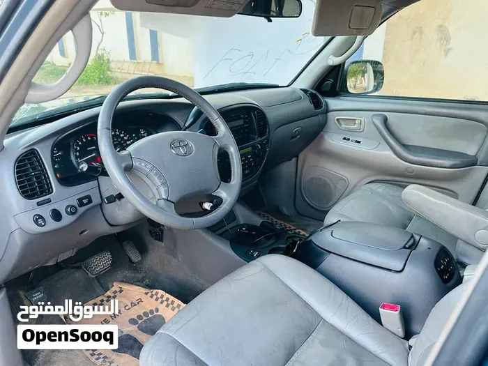 Toyota Sequoia 2007 photo 3